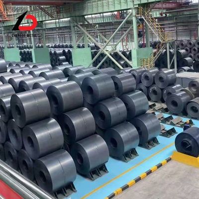 Coil en acier au carbone laminé à chaud 10 mm-3000 mm Largeur pour matériau de construction ASTM A36 A283 A387 Q235 Q345 S235jr