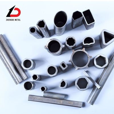 Structures en fer et acier Pipe sections creuses