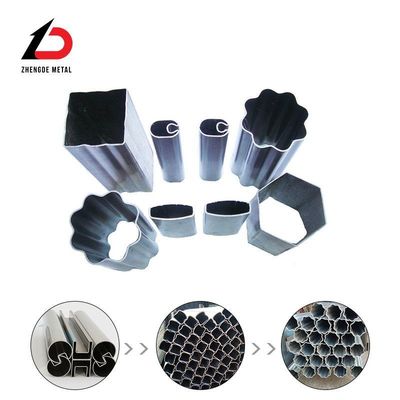 ASTM/JIS/GB/ISO alliage soudé laminé à chaud personnalisé tiré à froid S235jr Q345 Hexagone Pentagone Triangle en forme spéciale tube à carbone creux en forme spéciale tuyau en acier
