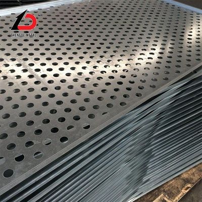 Trou de perforation décoratif en aluminium Maillage métallique perforé Trou rond 1220 X 2440 X 2 mm Maillage perforé épais